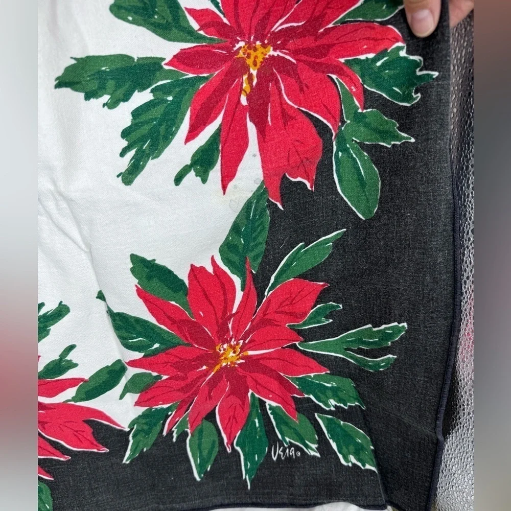 Vintage Vera Neumann pointsetta holiday tablecloth size 47 x 51